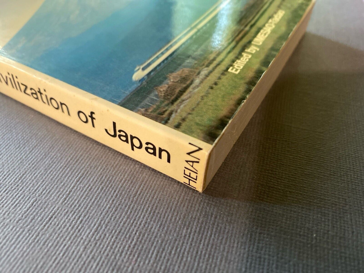 Seventy-Seven Keys to the Civilization of Japan edited by Umesao-Tadao Paperback