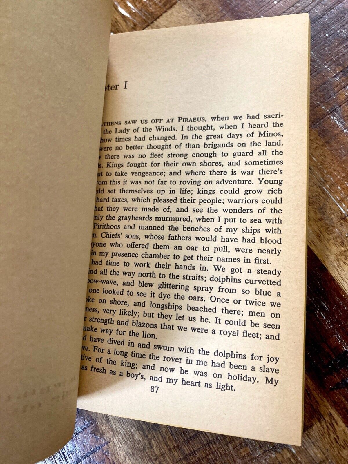 The Bull From the Sea by Mary Renault 1963 Pocket GC-775 Paperback