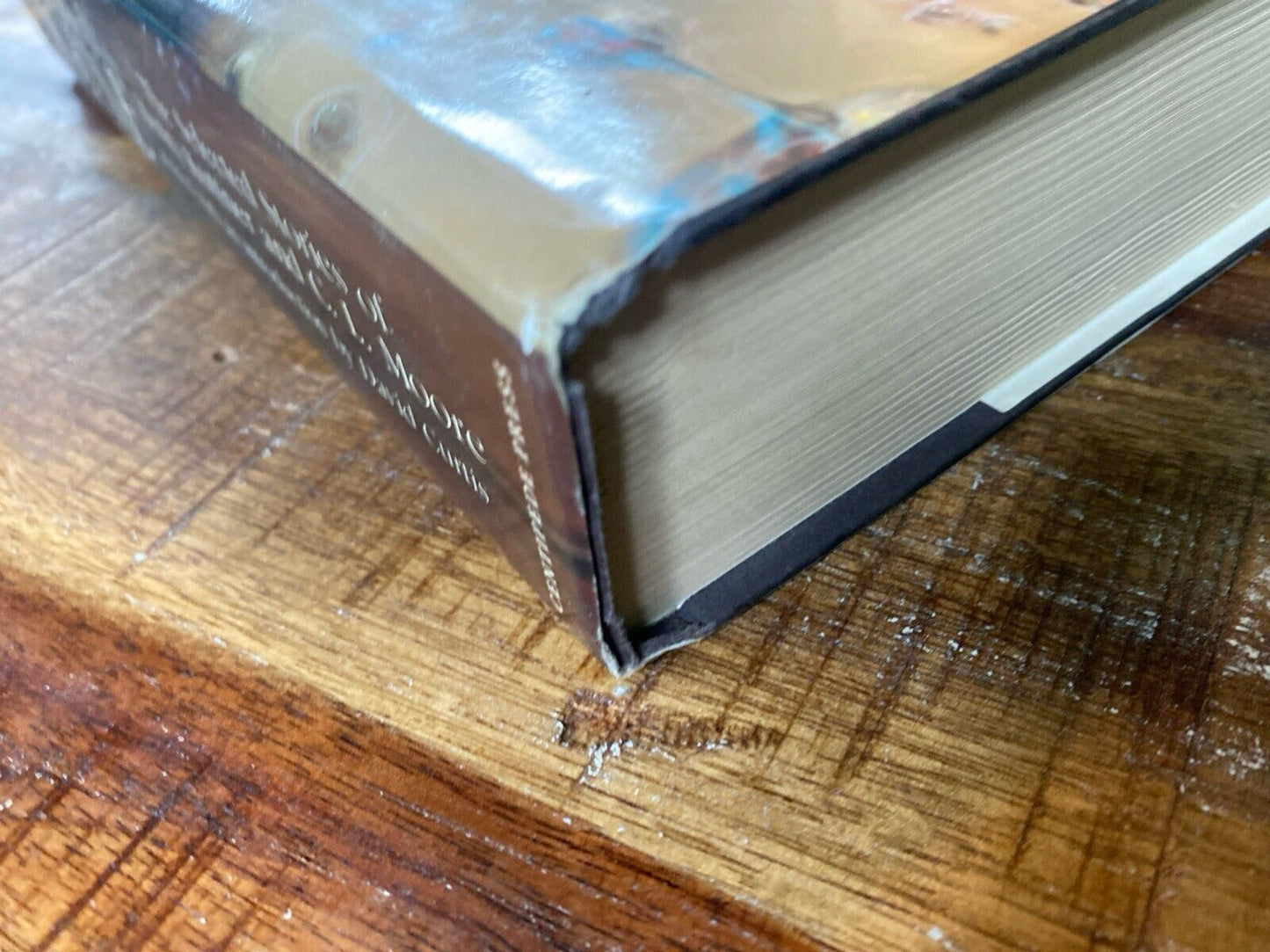 Two Handed Engine: The Selected Stories of Henry Kuttner & C.L. Moore Centipede