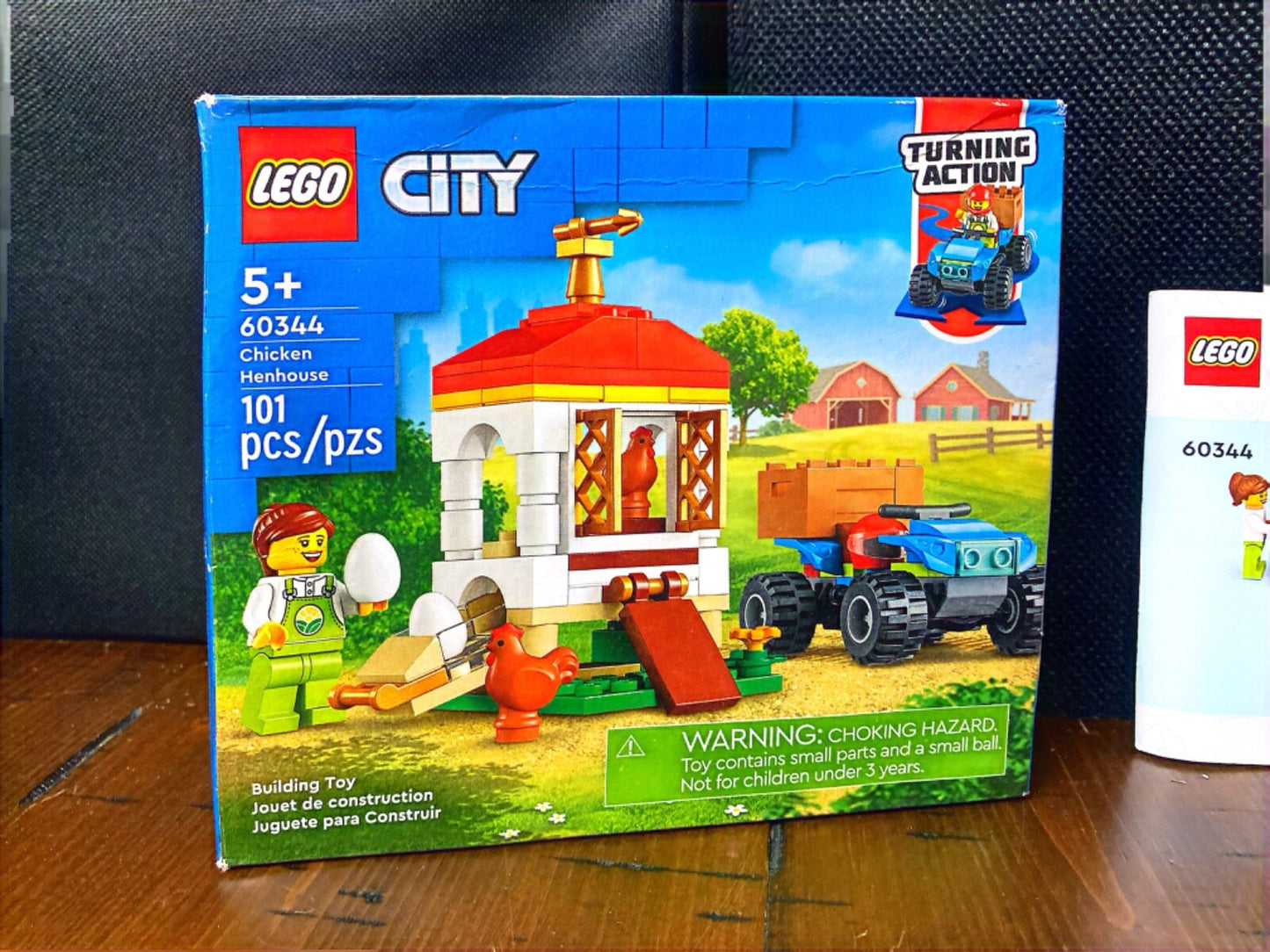 Lego City Chicken Henhouse 101 Pieces Set 60344 Complete Open Box