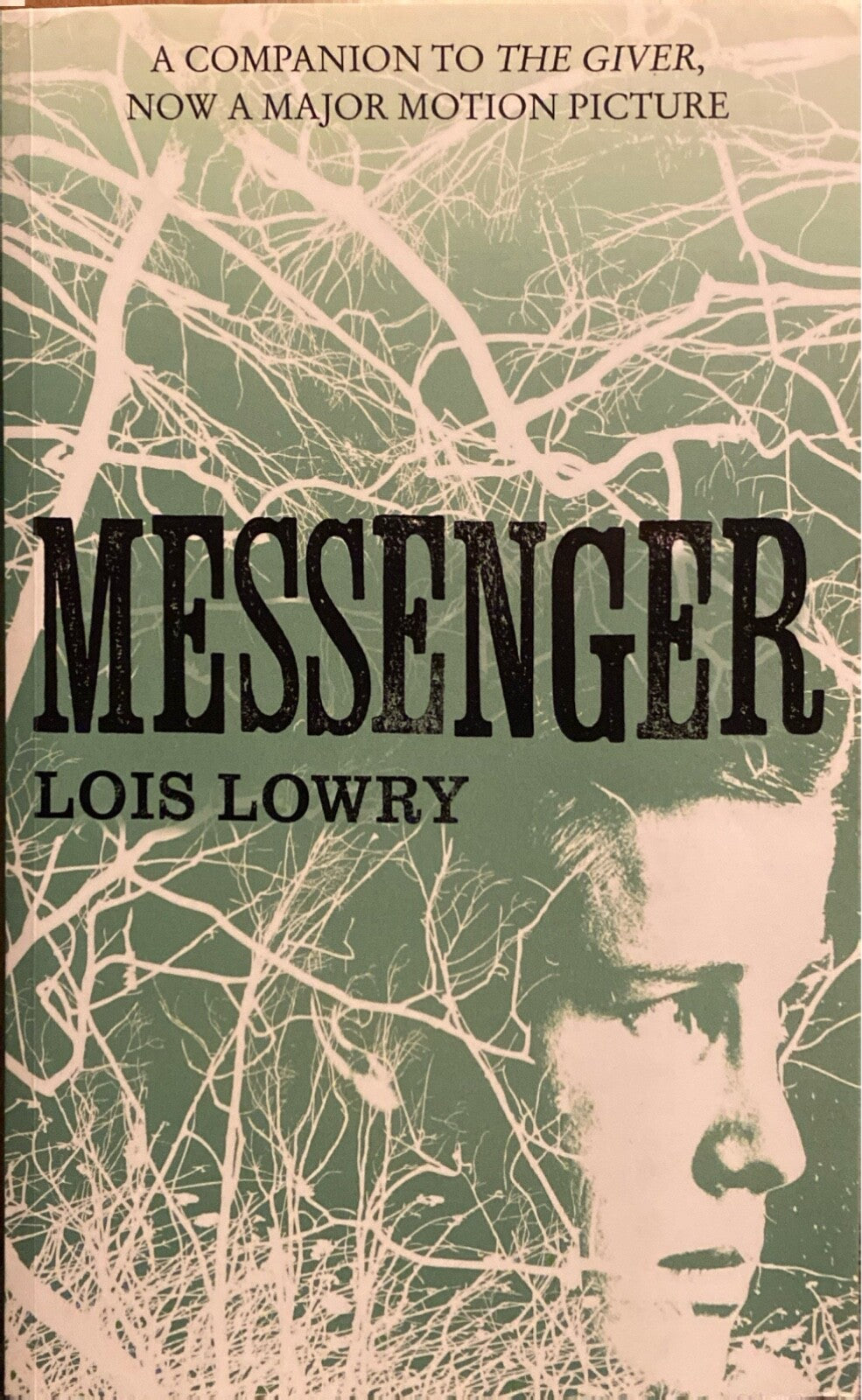 Messenger by Lois Lowry 2014 Harper Collins 2004 Trade Paperback UK Import