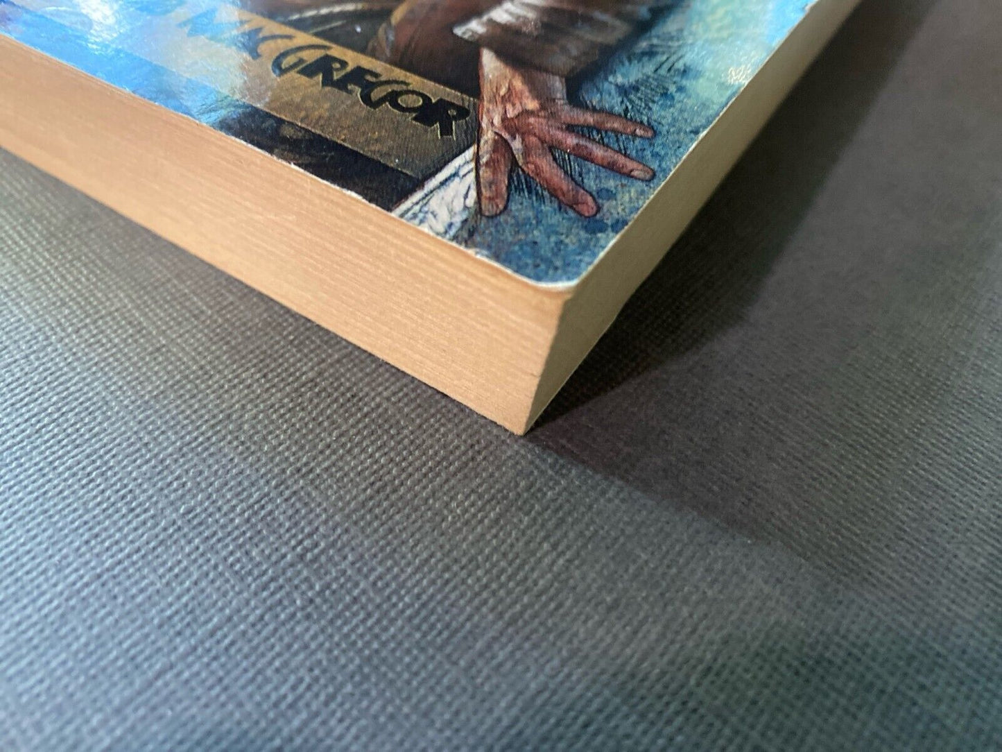 Indiana Jones and the Dance of the Giants by Rob MacGregor 1991 Bantam Paperback