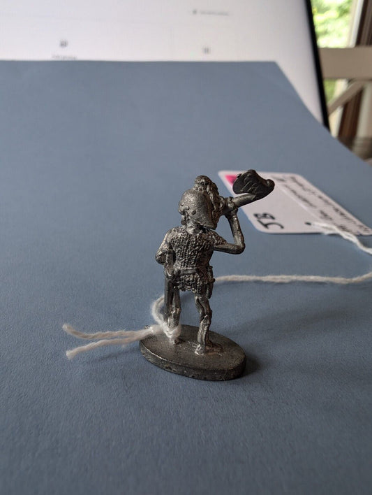 Royal Guardsman of the Undead Legion w/2 Hand Axe TTRPG Pewter Mini 1985 D&D