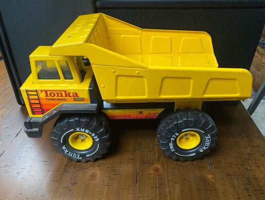 Tonka Turbo Diesel XMB-975 Dump Truck 1980s Vintage Clean