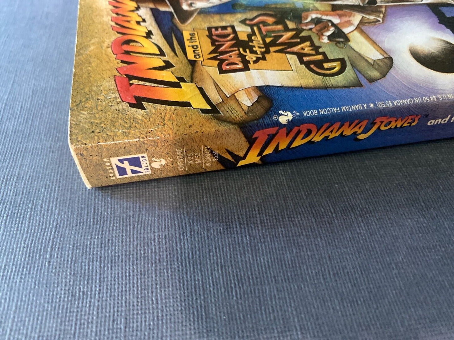 Indiana Jones and the Dance of the Giants by Rob MacGregor 1991 Bantam Paperback