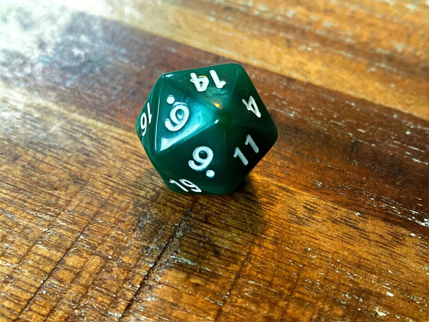 Set of 7 TTRPG Gaming Dice Dungeons & Dragons Pathfinder D20 Green Marble White