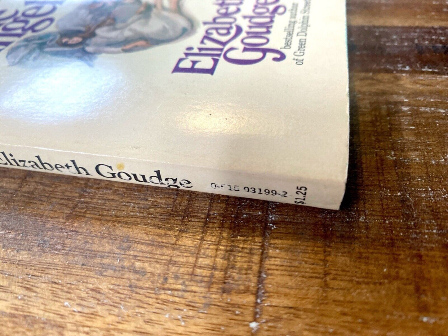 The Sister of the Angels by Elizabeth Goudge 1973 Pyramid V3199 Paperback