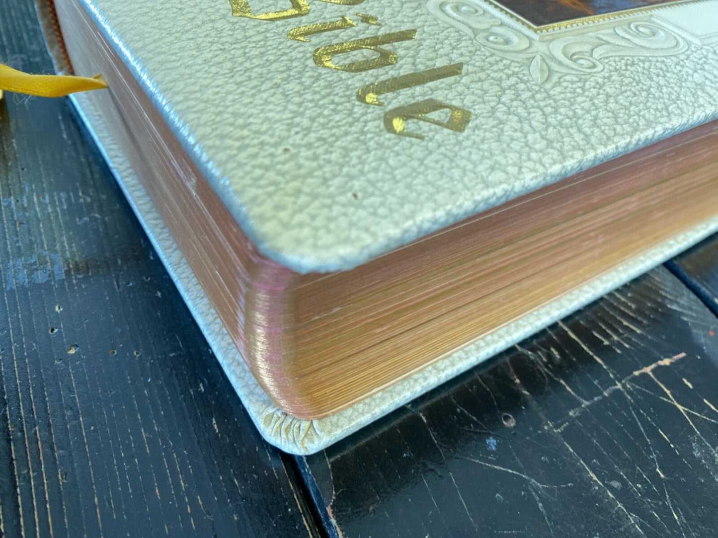 Holly Bible (Parish Edition) 1968 Catholic Bible Publishers leather-bound