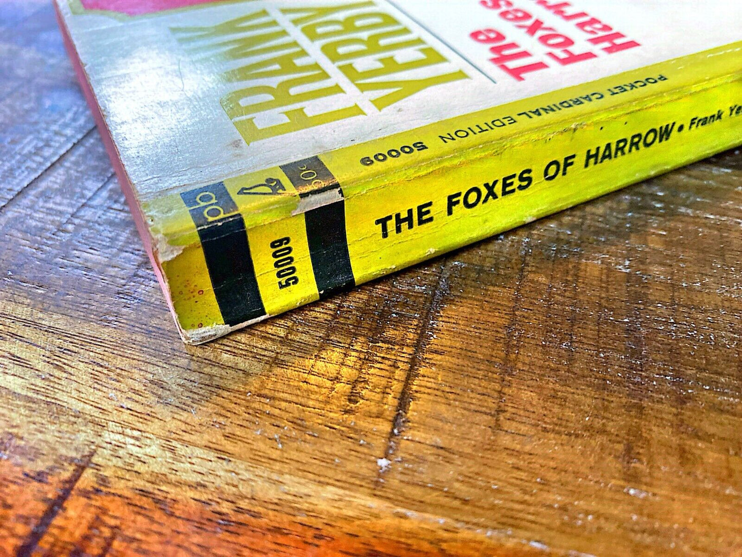 The Foxes of Harrow by Frank Yerby 1964 Cardinal 50009 Paperback