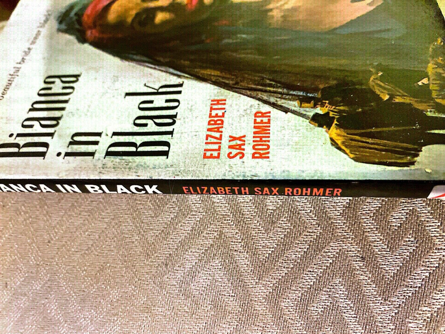 Bianca in Black by Elizabeth Sax Rohmer 1962 Airmont Paperback M3