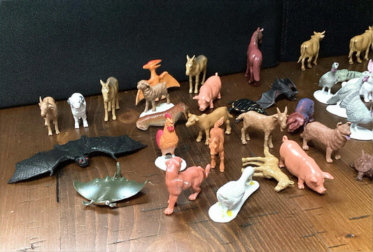 Vintage Large Lot Plastic Farm Animals, Dinosaurs, Animals