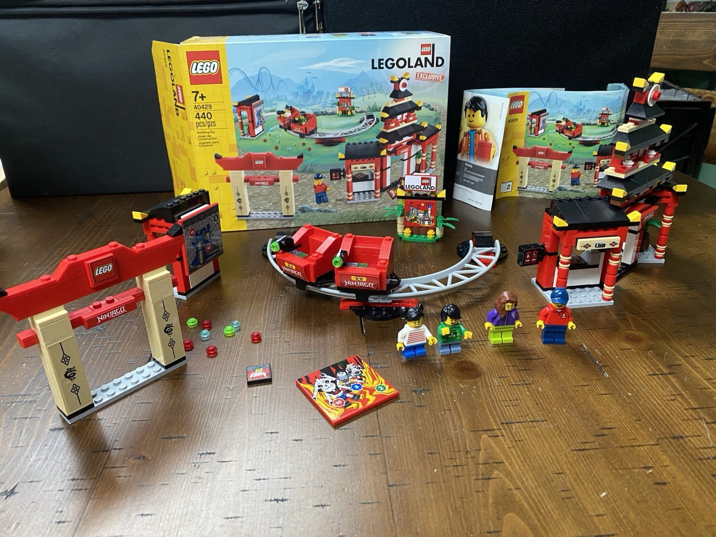 Lego Legoland Exclusive 400 Pieces, Set 40429 Complete Open Box