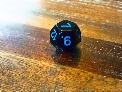 Set of 7 TTRPG Gaming Dice Dungeons & Dragons Pathfinder D20 Black Blue Number