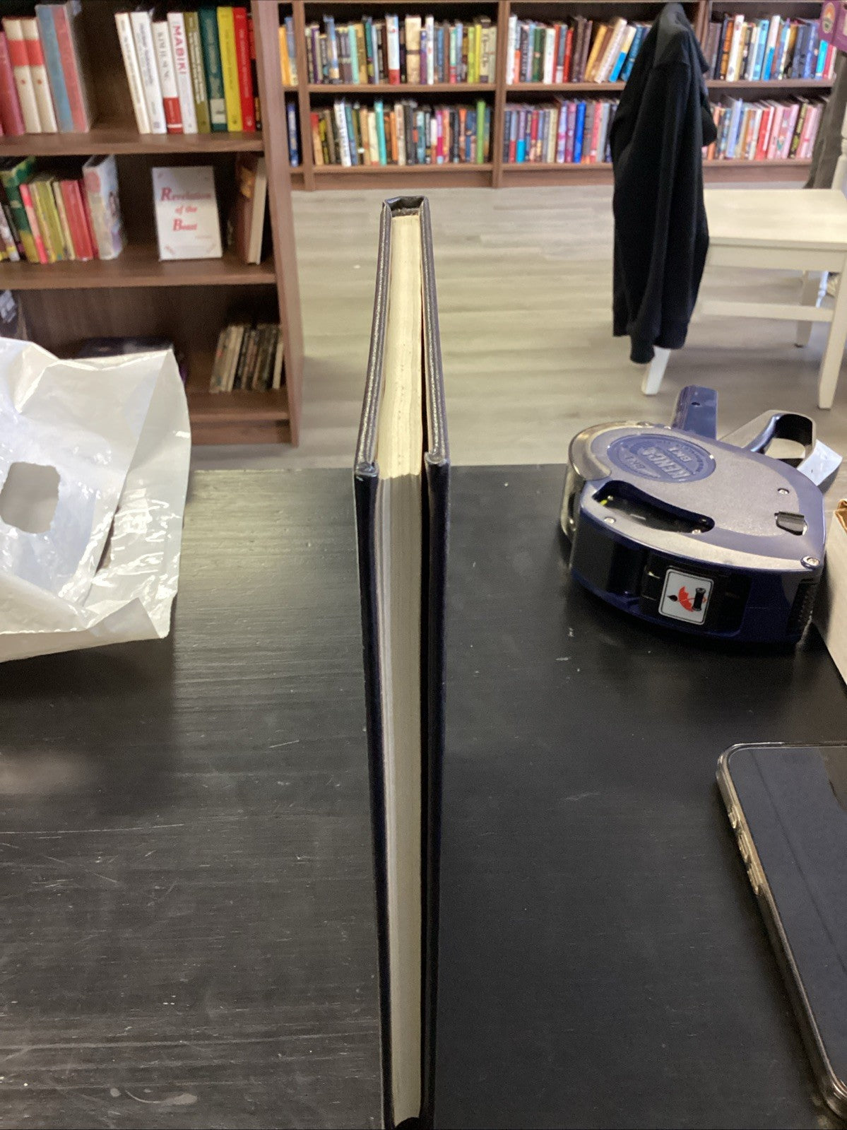 d325d091-87c0-4b1e-a575-a862dadffbc9