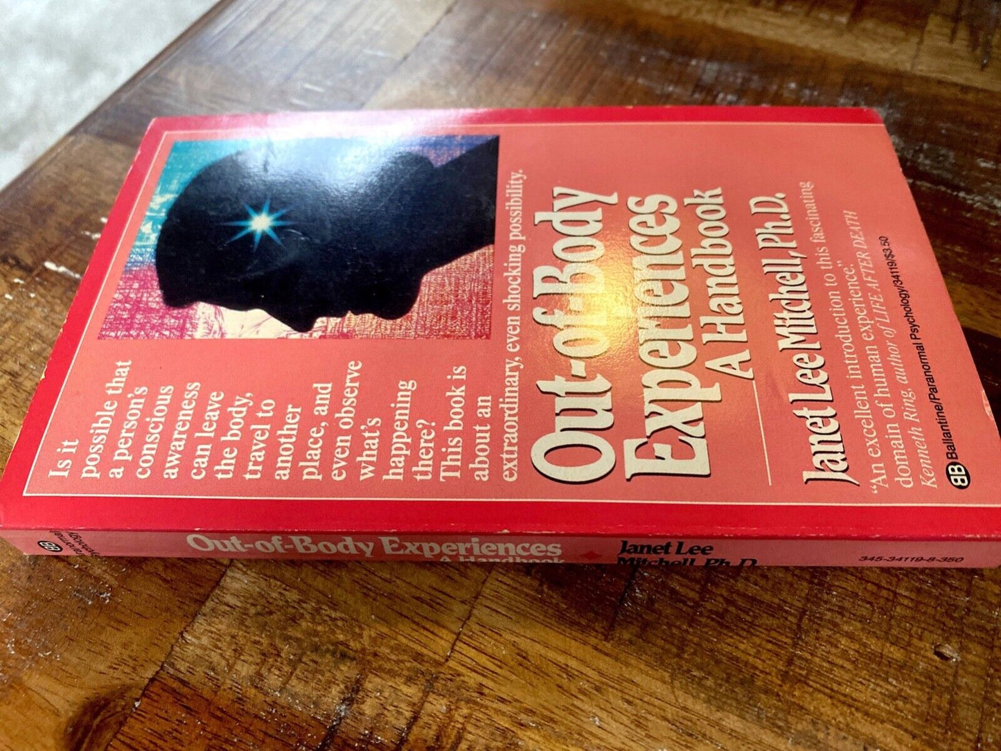 Out of Body Experiences by Janet Lee Mitchell 1987 Ballantine Paperback