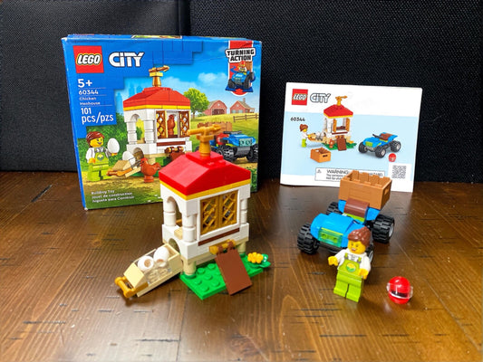 Lego City Chicken Henhouse 101 Pieces Set 60344 Complete Open Box
