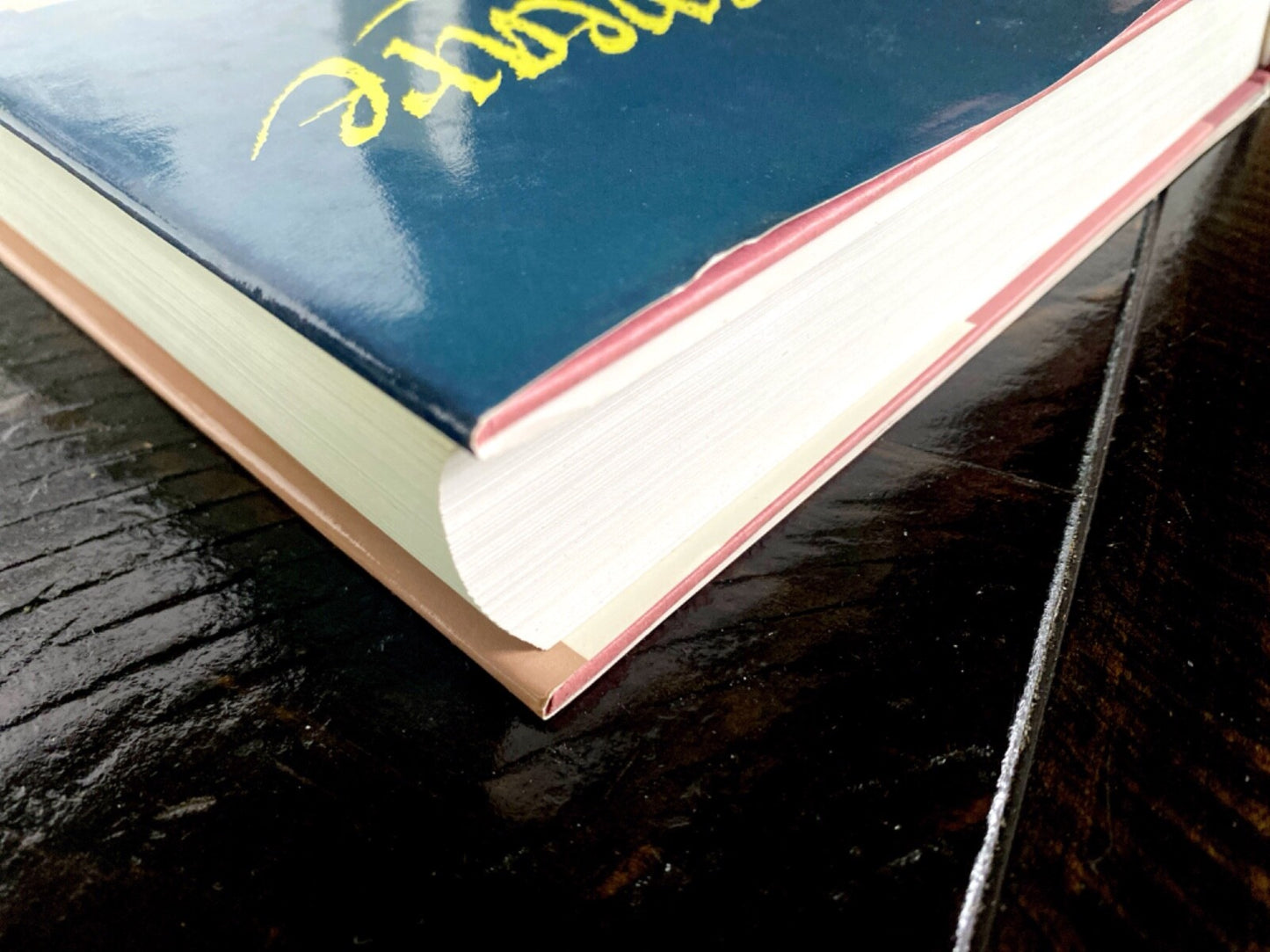 Shakespeare: A to Z by Charles Boyce 1990 Facts on File Hardcover
