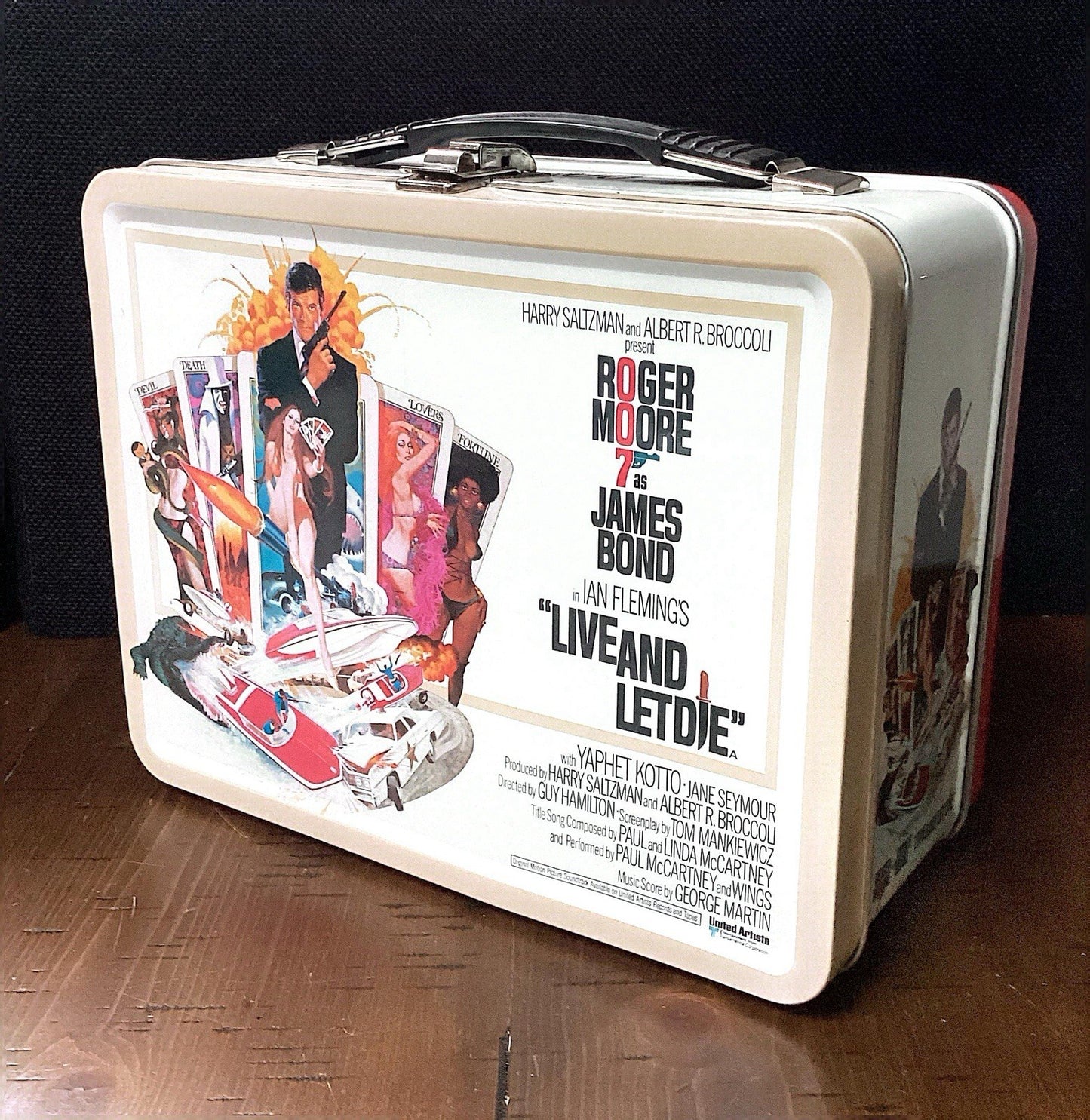 James Bond In Ian Fleming’s Live And Let Die” Metal Lunchbox