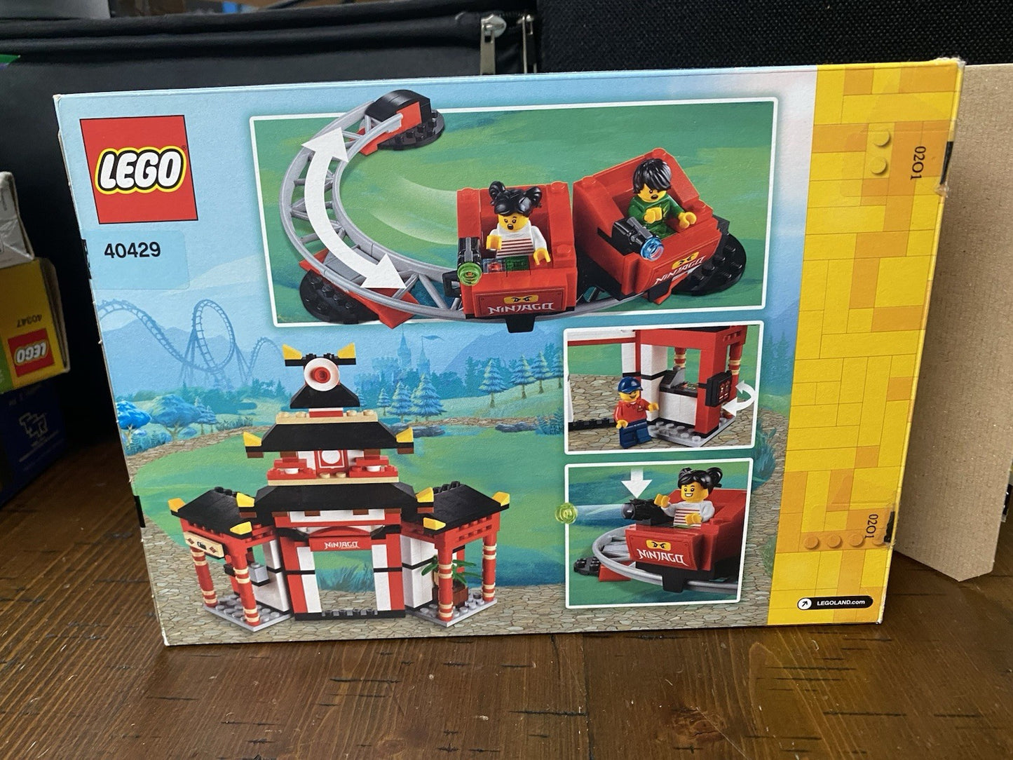 Lego Legoland Exclusive 400 Pieces, Set 40429 Complete Open Box