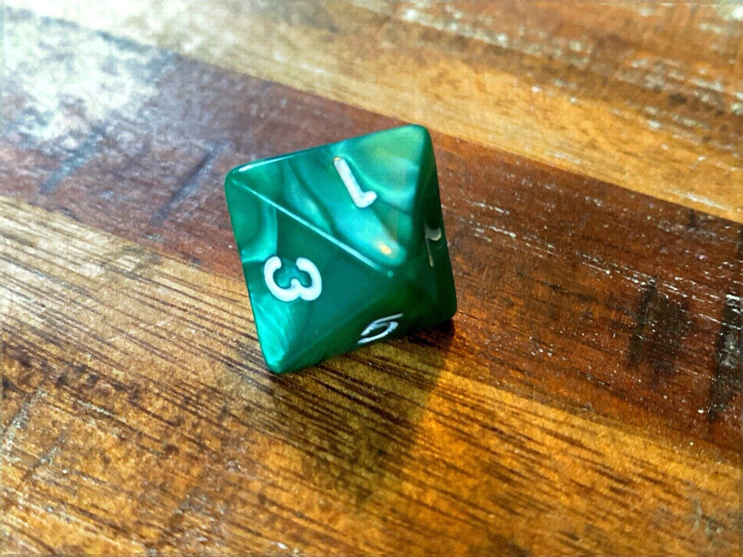 Set of 7 TTRPG Gaming Dice Dungeons & Dragons Pathfinder D20 Green Marble White