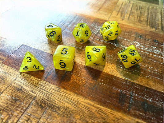 Set of 7 TTRPG Gaming Dice Dungeons & Dragons Pathfinder D20 Yellow Marble