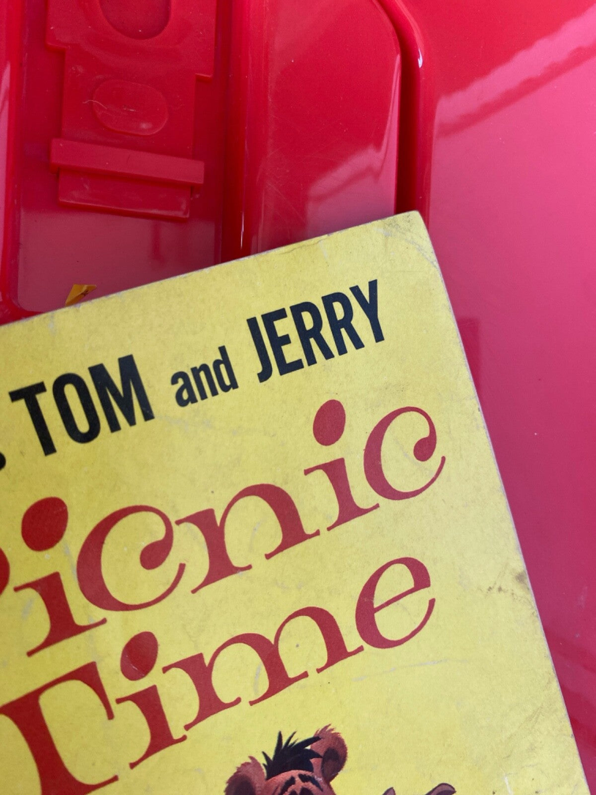 Dell (Giant) Comics MGM's Tom and Jerry : Picnic Time #21 Silver Age 1959