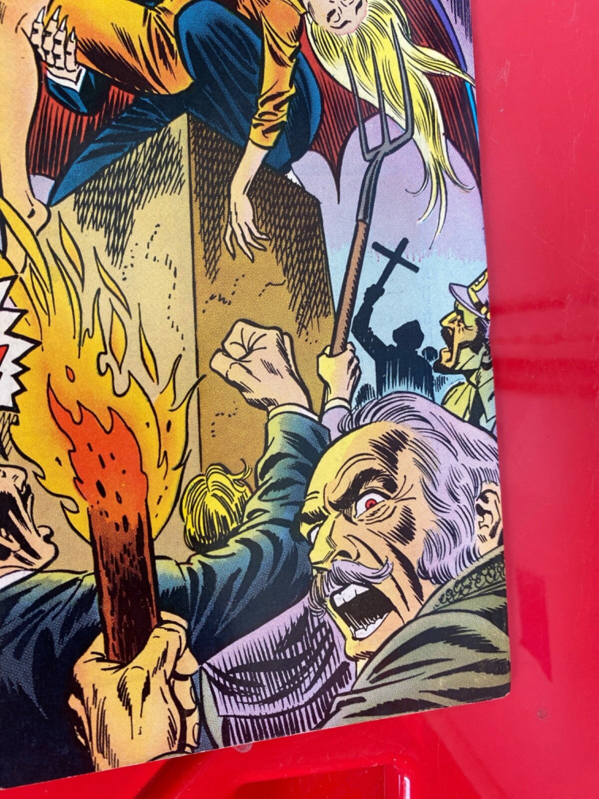 Marvel Comics Tomb of Dracula #14 Bronze Age 1973