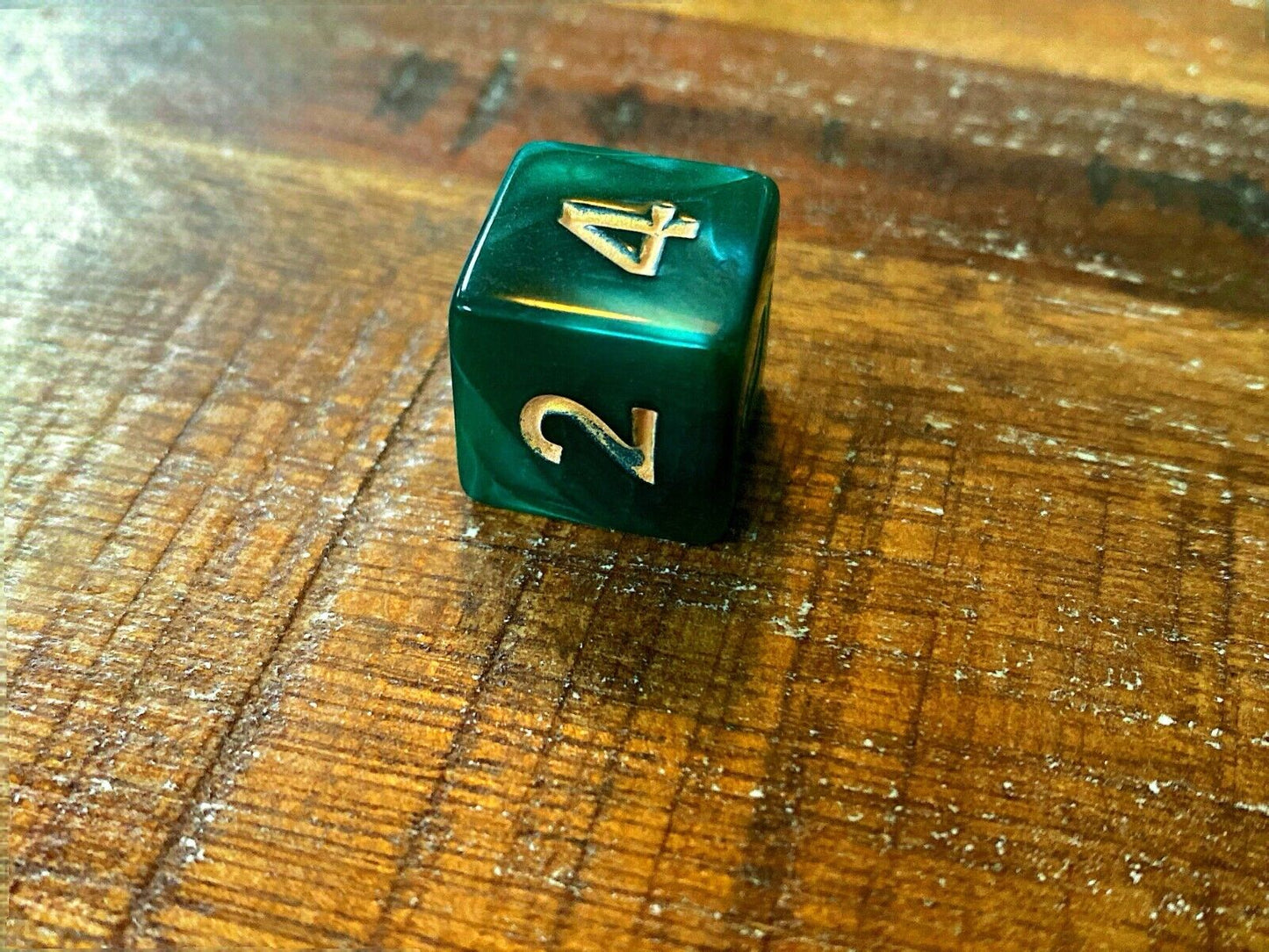 Set of 7 TTRPG Gaming Dice Dungeons & Dragons Pathfinder D20 Green Marble Gold