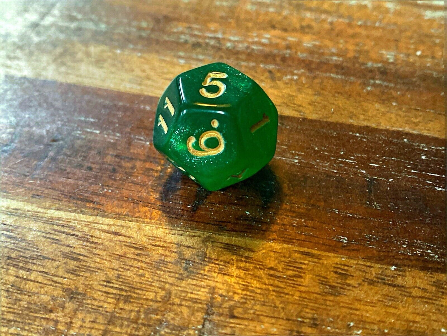 Set of 7 TTRPG Gaming Dice Dungeons & Dragons Pathfinder D20 Green Sparkle