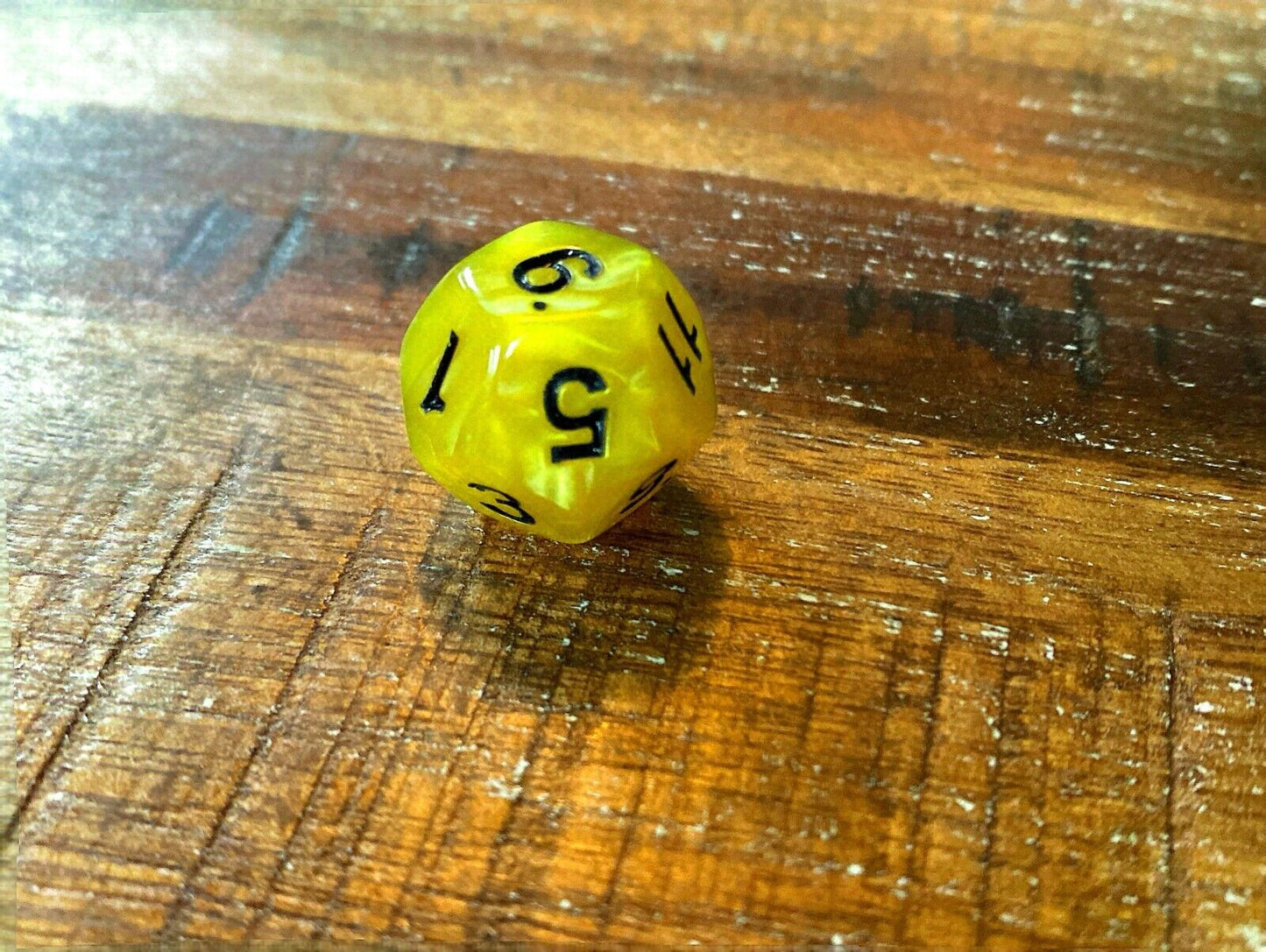 Set of 7 TTRPG Gaming Dice Dungeons & Dragons Pathfinder D20 Yellow Marble
