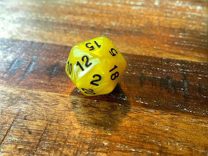 Set of 7 TTRPG Gaming Dice Dungeons & Dragons Pathfinder D20 Yellow Marble