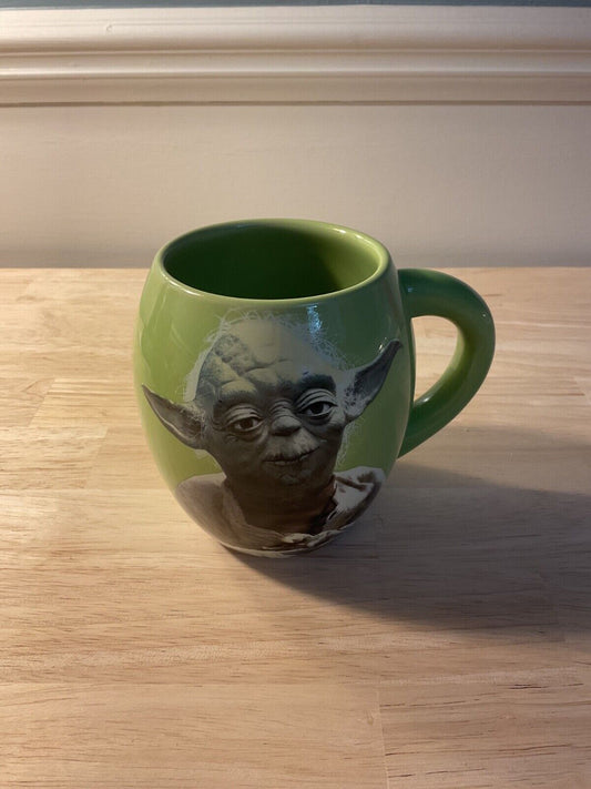 Star Wars Yoda "May the Force be with You", green 20 oz coffee mug 2010