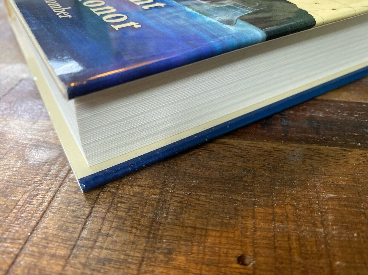 A Different Kind of Honor by Robert N. Macomber 2007 Pineapple Press Hardcover