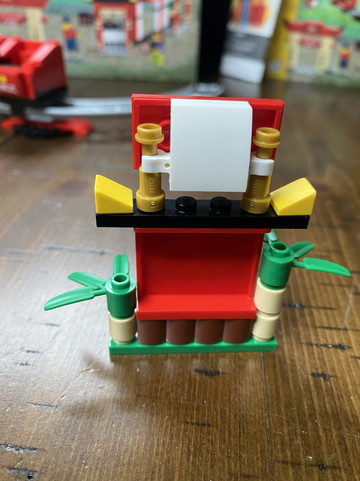 Lego Legoland Exclusive 400 Pieces, Set 40429 Complete Open Box