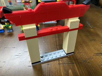 Lego Legoland Exclusive 400 Pieces, Set 40429 Complete Open Box