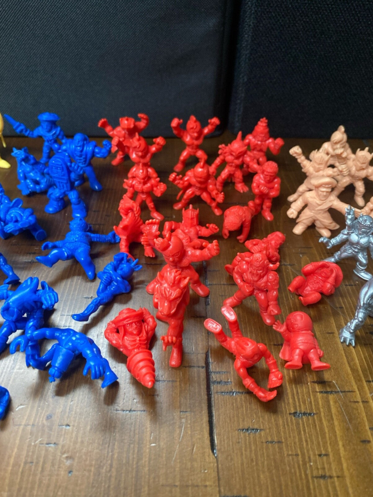 Ultimate Muscle Micro Wrestlers Vintage Lot of 60+ Figures