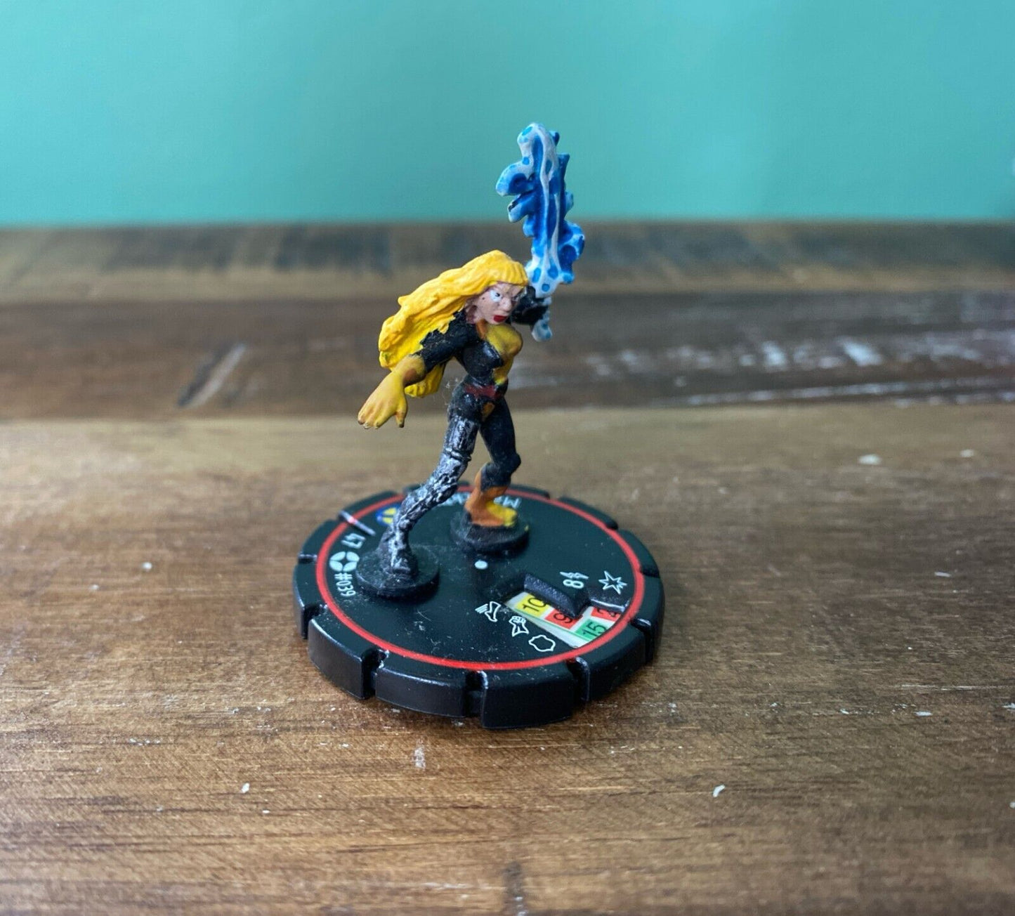 Heroclix Marvel Critical Mass #039 Magick Veteran Red
