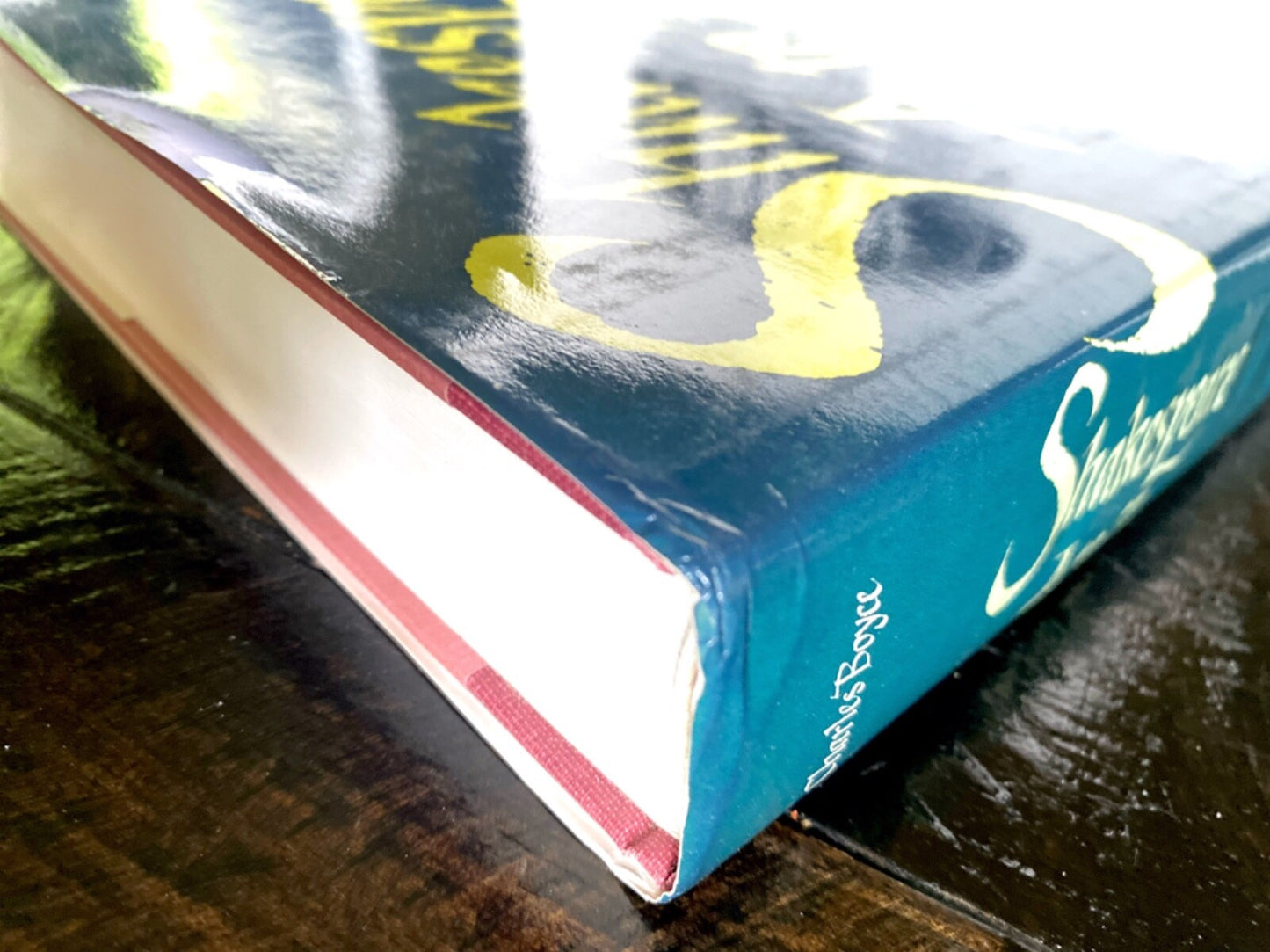 Shakespeare: A to Z by Charles Boyce 1990 Facts on File Hardcover