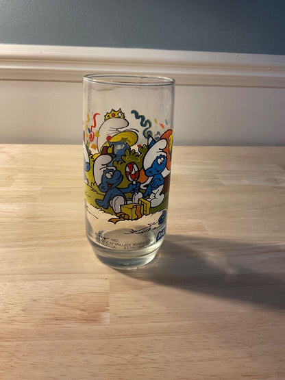 Smurfs Smurfette Drinking Glass Cup Vintage 1983 Peyo Wallace Berrie & Co
