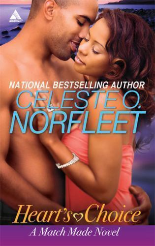 Heart's Choice by Celeste O. Norfleet 2010 Arabesque Paperback